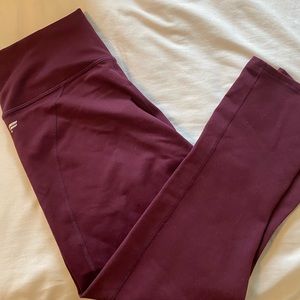 Maroon cropped Fabletics leggings